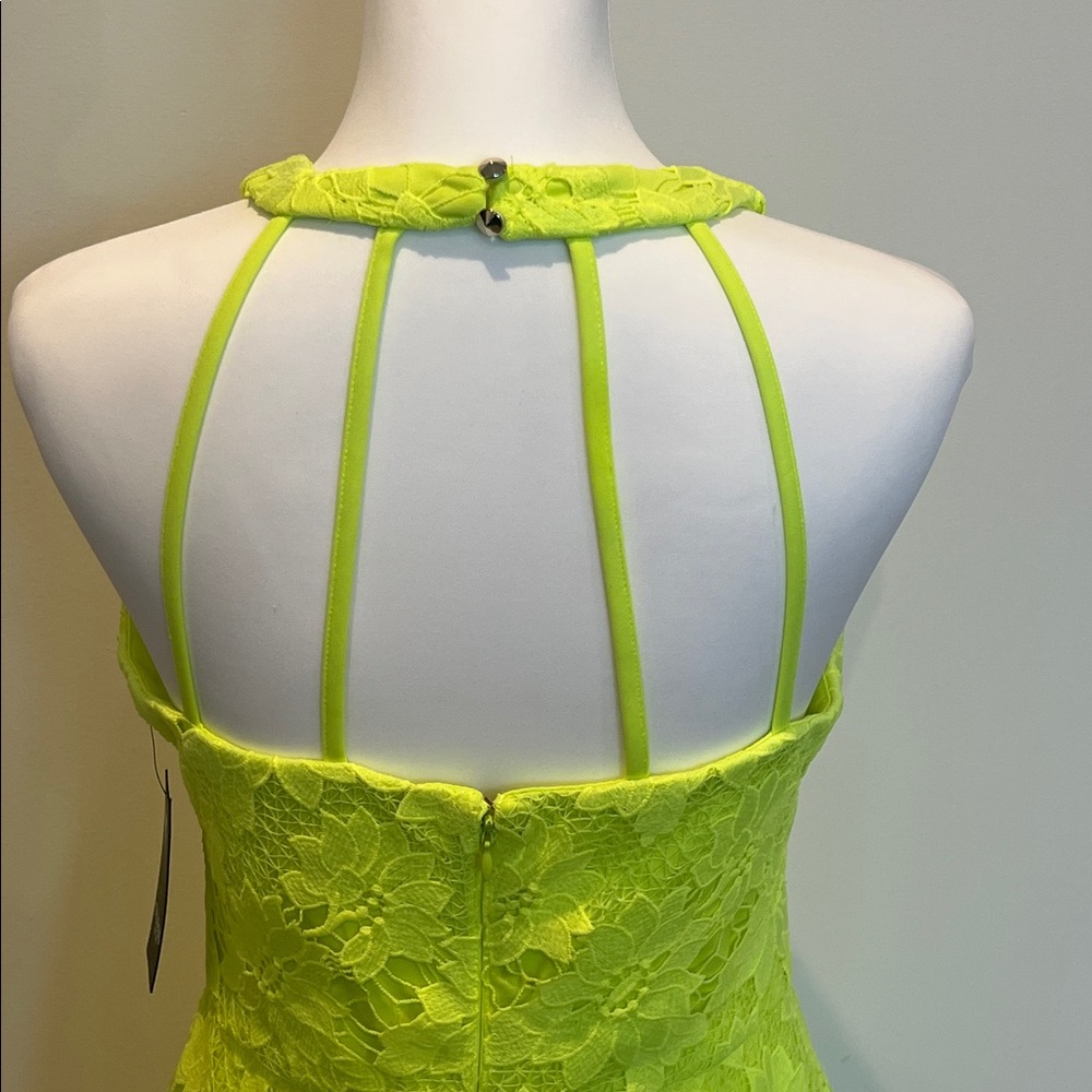 Guess Lace Midi Dress - Picture 4 of 5